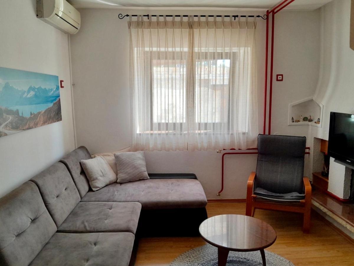 Apartment Mila With Jacuzzi Spa Pula Exteriér fotografie